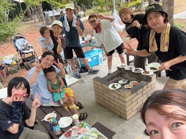 スタッフ家族みんなで一緒にBBQ🏕️🍖